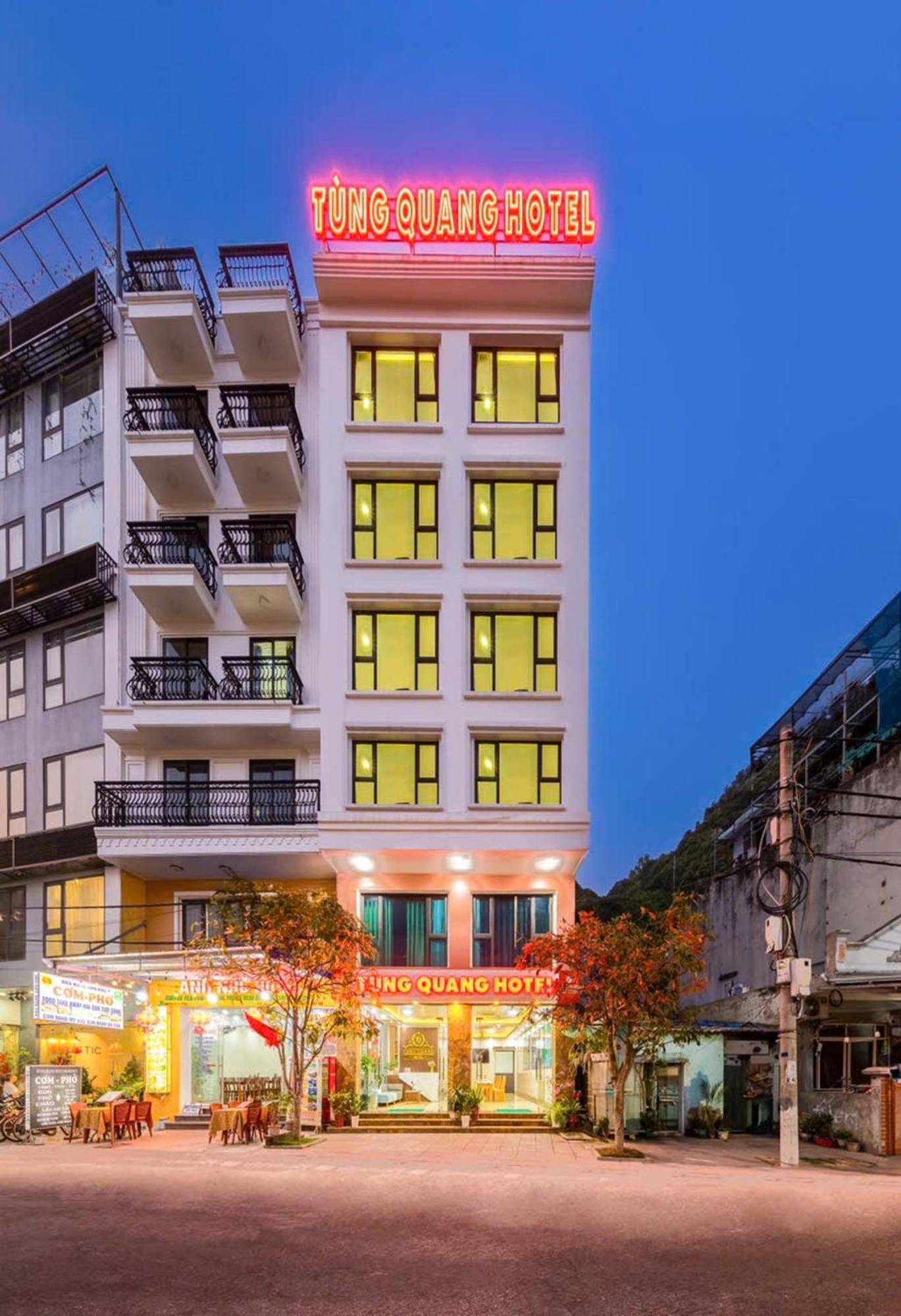 Tung Quang Hotel Dong Khe Sau Buitenkant foto